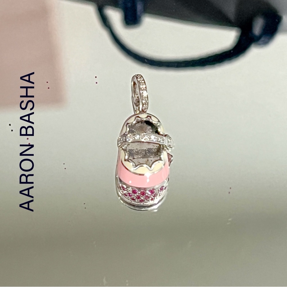AARON BASHA 18K SOLID GOLD W PINK & WHITE DIAMONDS RARE BABY SHOE CHARM EUC